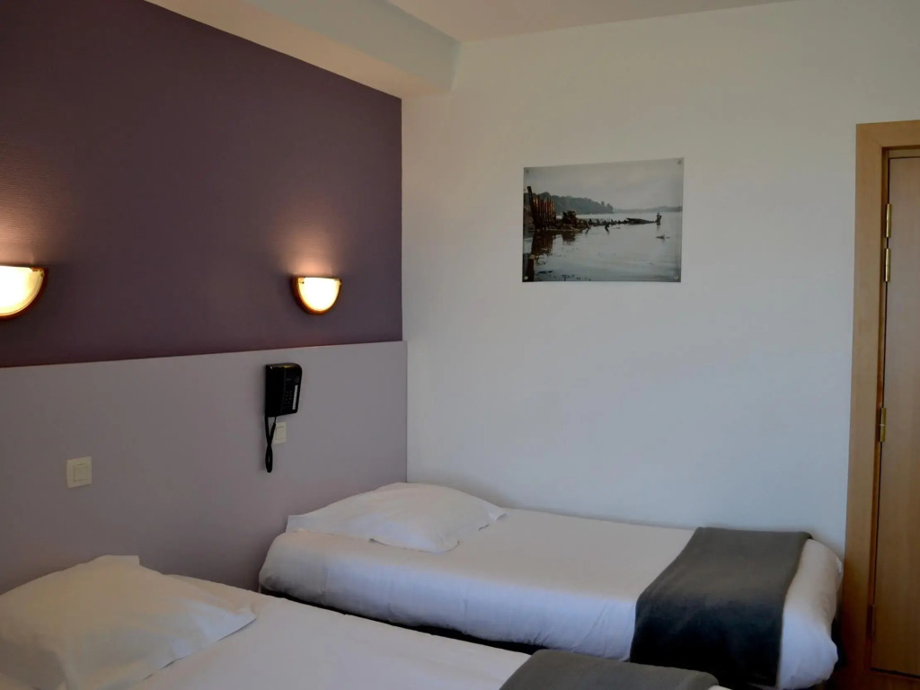 Hôtel La Porte Saint Pierre-Logis Hôtel Intra Muros RÉNOVÉ en 2026