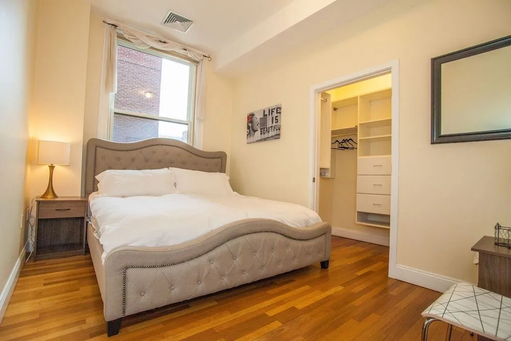 Faneuil Hall North End 4 Beds 2 Bath Downtown
