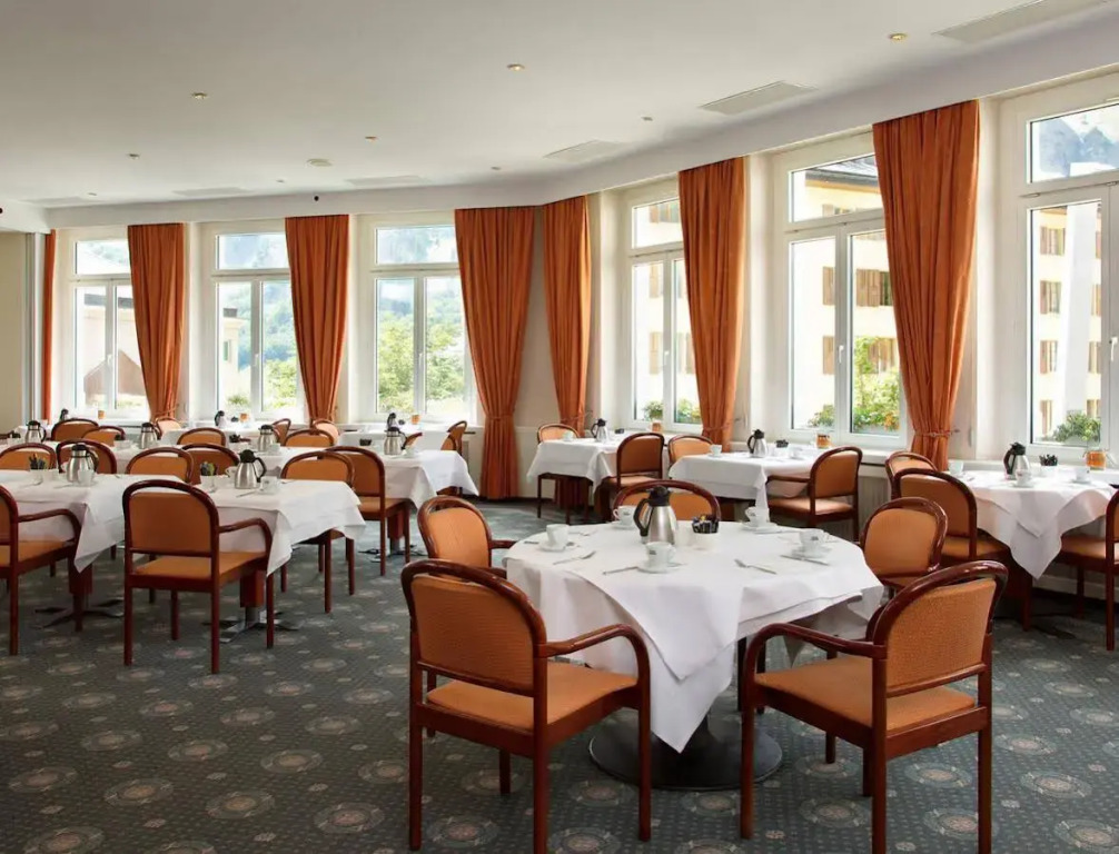 Thermal Hotels & Walliser Alpentherme Leukerbad