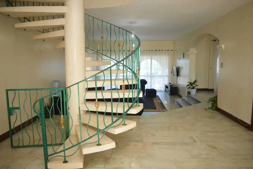 Lux Suites Dofils Creek Residence Nyali