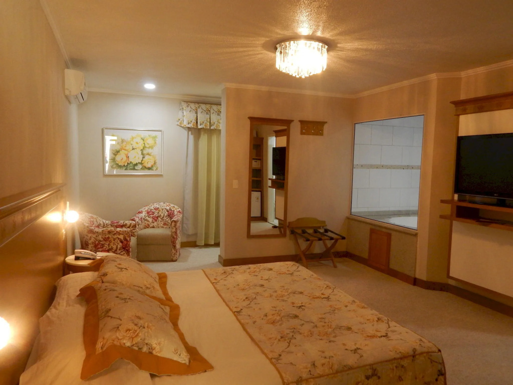 Life Hotel Infinity