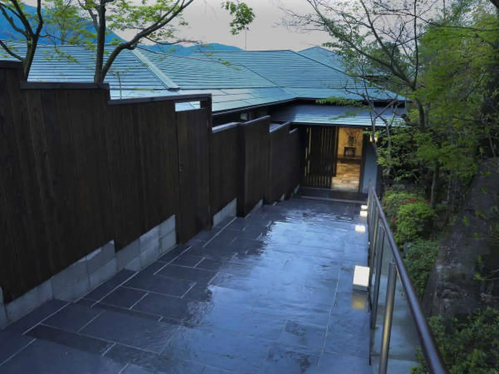 YUFUIN Dining Kitchen ZEN