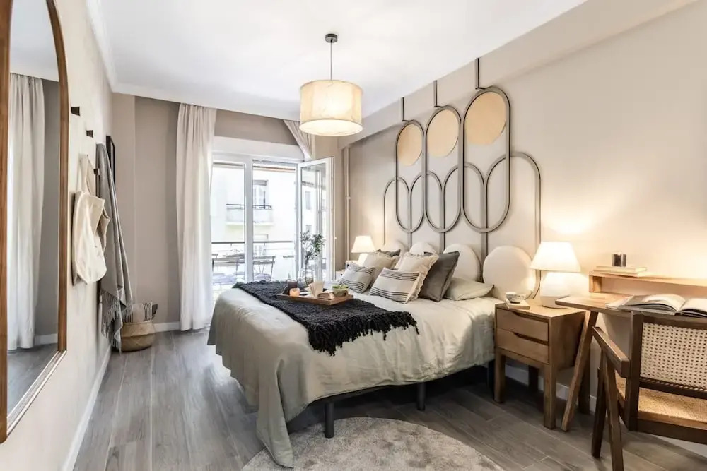 Mondragone - 1 Bedroom and Terrace in Goya