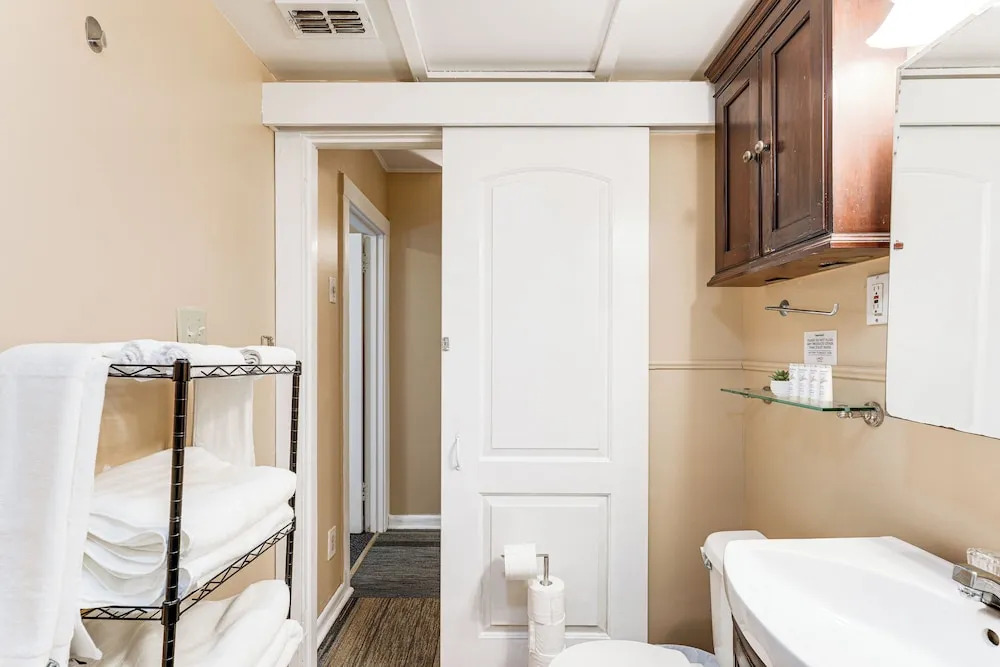 19 Mi to Disney World: Bright Haines City Getaway!