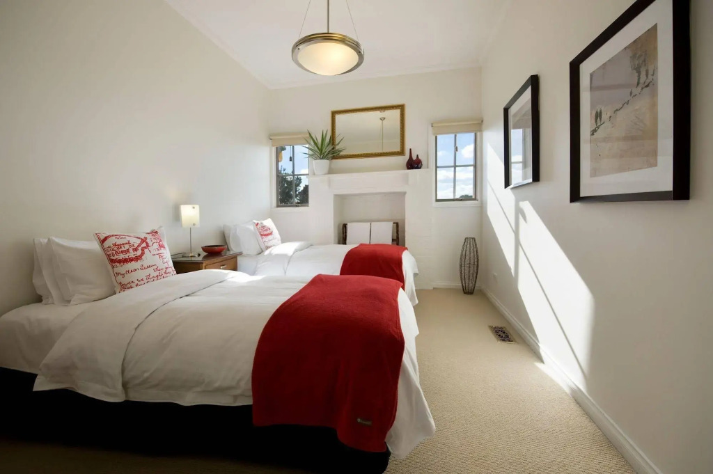Churchills - outstanding views over Daylesford