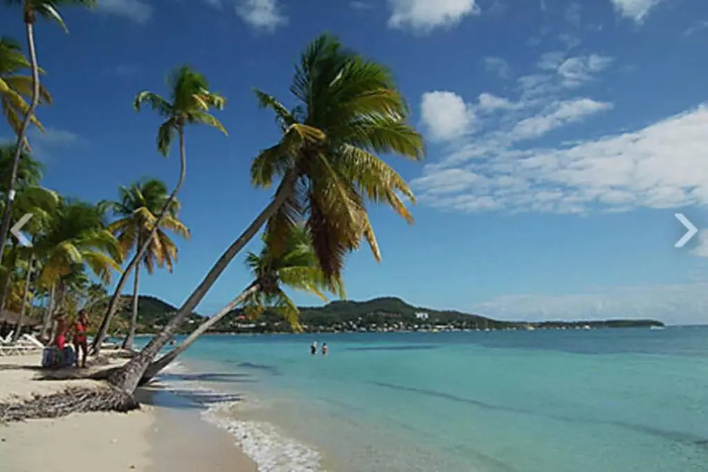 Sainte Anne, Très joli T2 refait à neuf