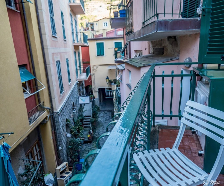 Picabon Quiet Apartment with AC & Balcony