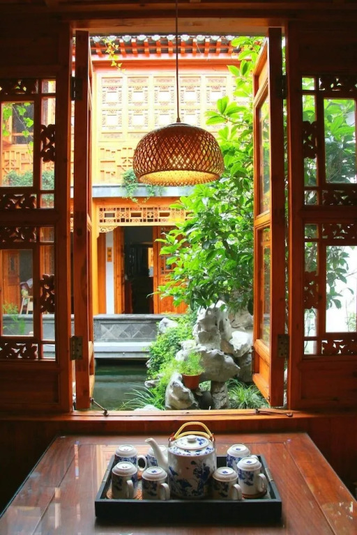 Cheng Garden Red Wood Courtyard