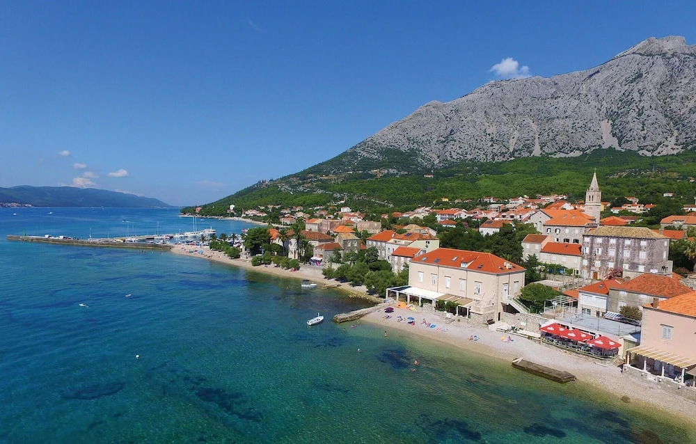 Stunning Home in Orebic With Wifi and 2 Bedrooms