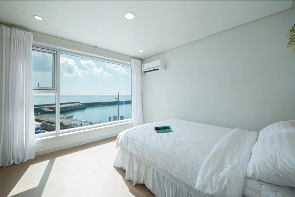 Jeju Pooreuda Ocean Pension