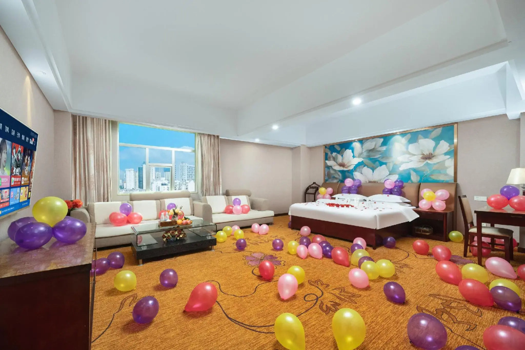 Universal International Hotel - Nanning