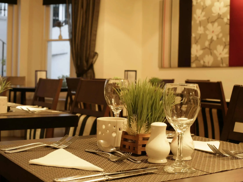 London Lodge Hotel