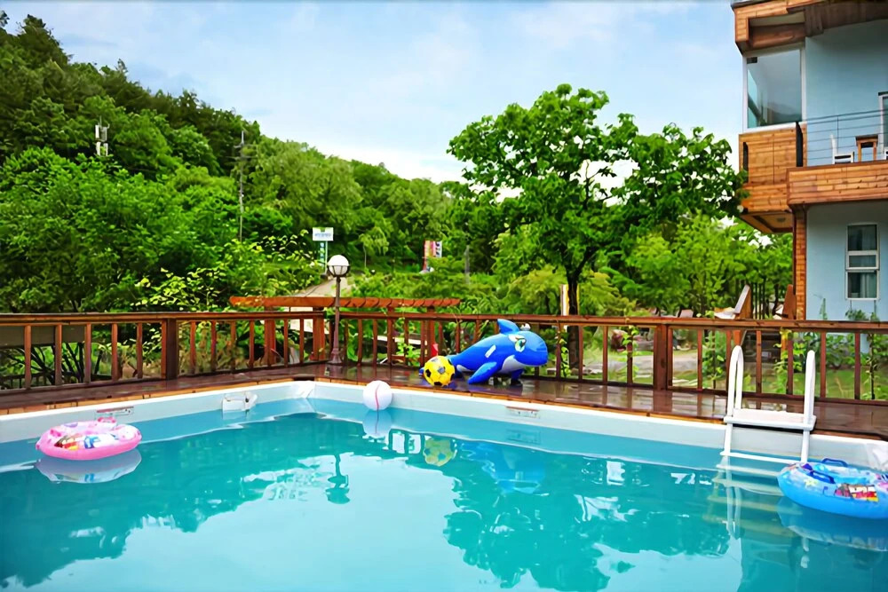 Gapyong Arno Kids Spa Pension