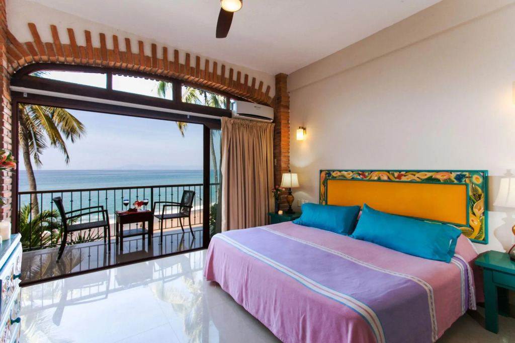 Vallarta Shores Beach Hotel