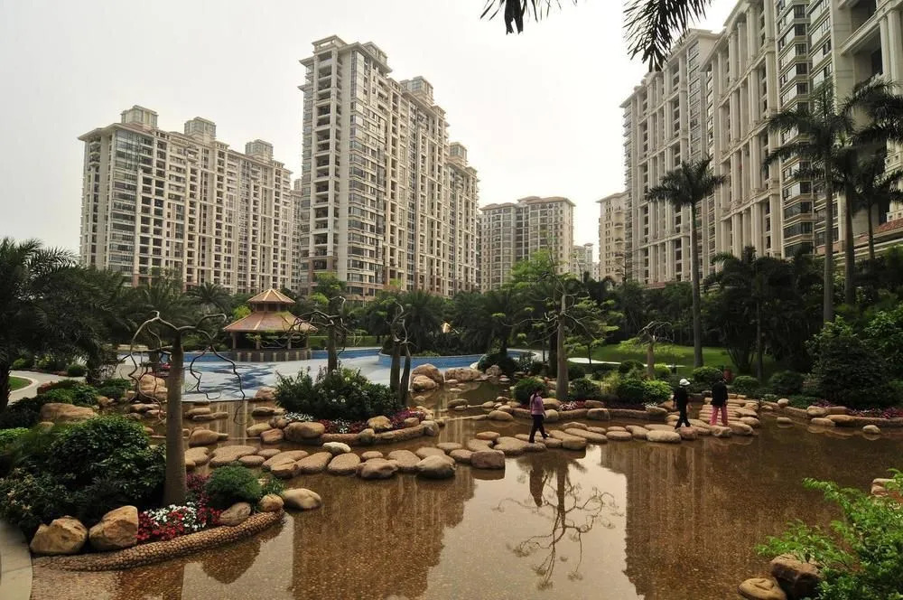 Butchart International Apartment Hotel