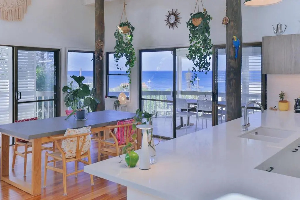 15 McAnally Drive Fabulous Family Home with Magnificent Ocean Views Pool Walk to Beach