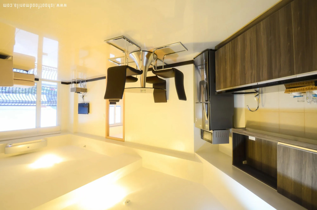 Extremeli Suites