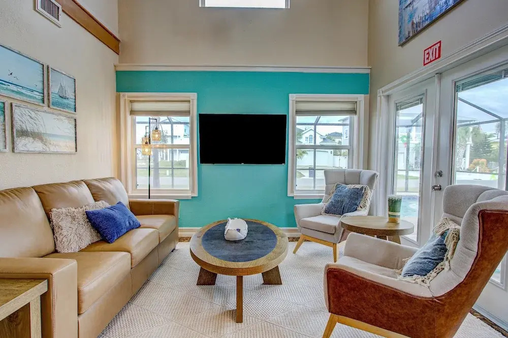 Coral Casa - Amazing Pool House Next to the Beach! 3 Min Walk! Awesome Pool!