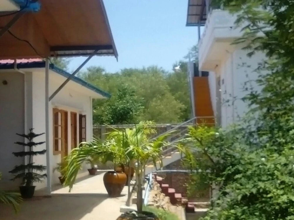 Shwe Kaung Kin Motel