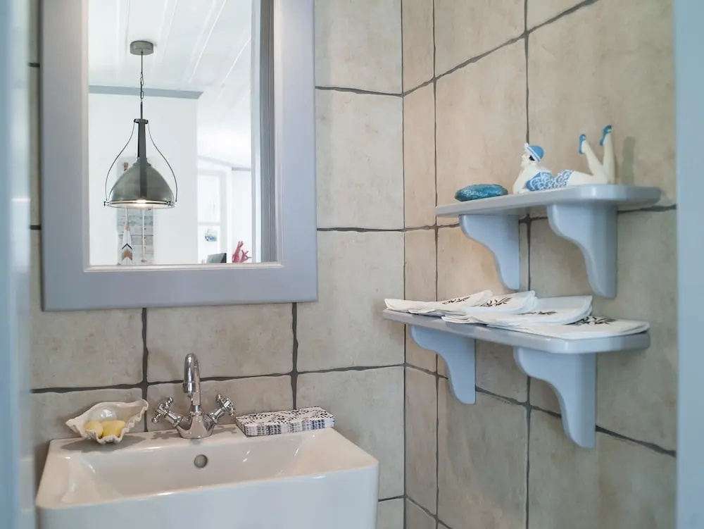 Villa with 5 Bedrooms in Spetses, with Wonderful Sea View, Private Poo