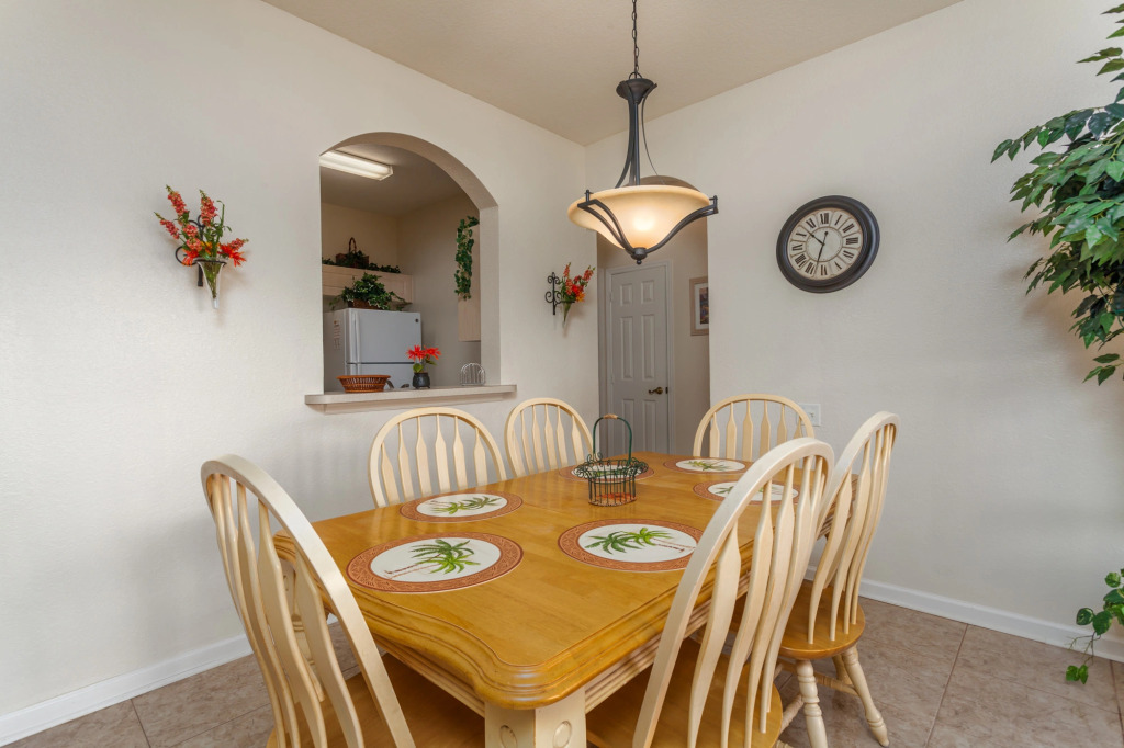 Windsor Palms-ru847
