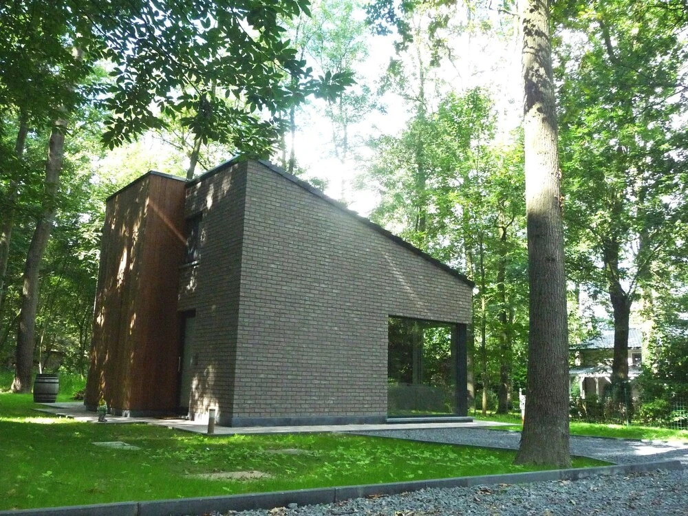 Modern Holiday Home in Forested Area With Spacious Garden, Terrace and Wifi