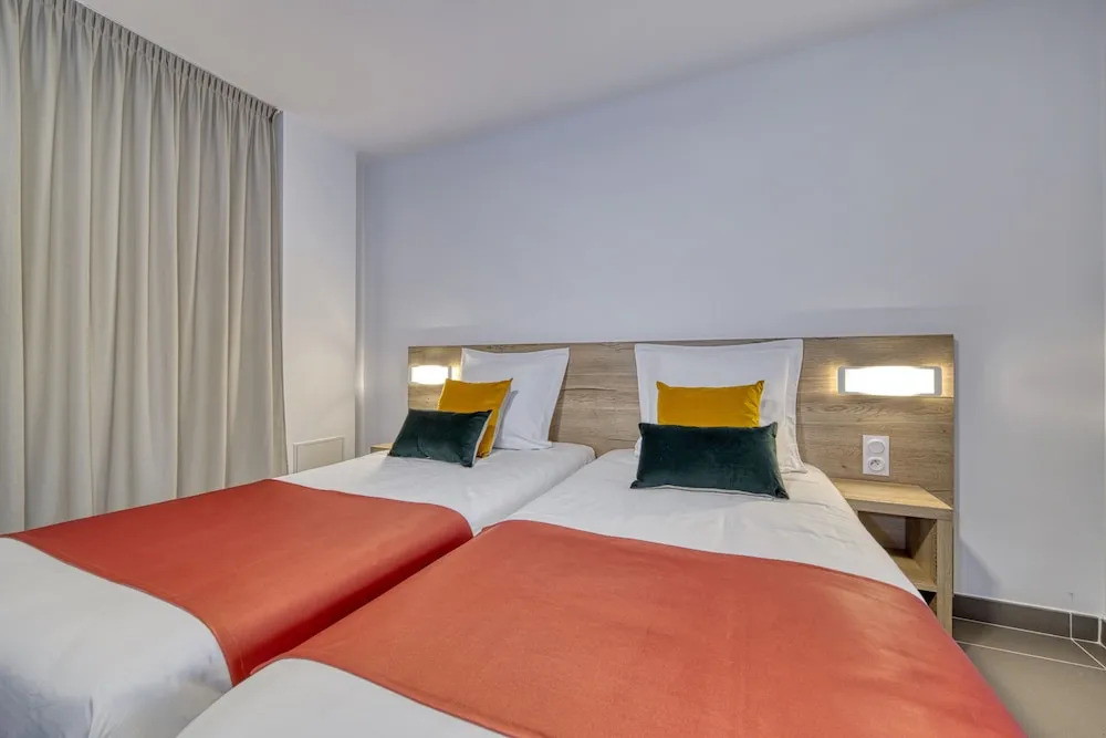Alba Hôtel Lac dOrient