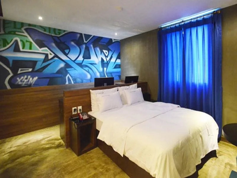 XYM Motel