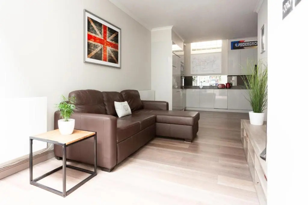 Red Lion Square by Onefinestay