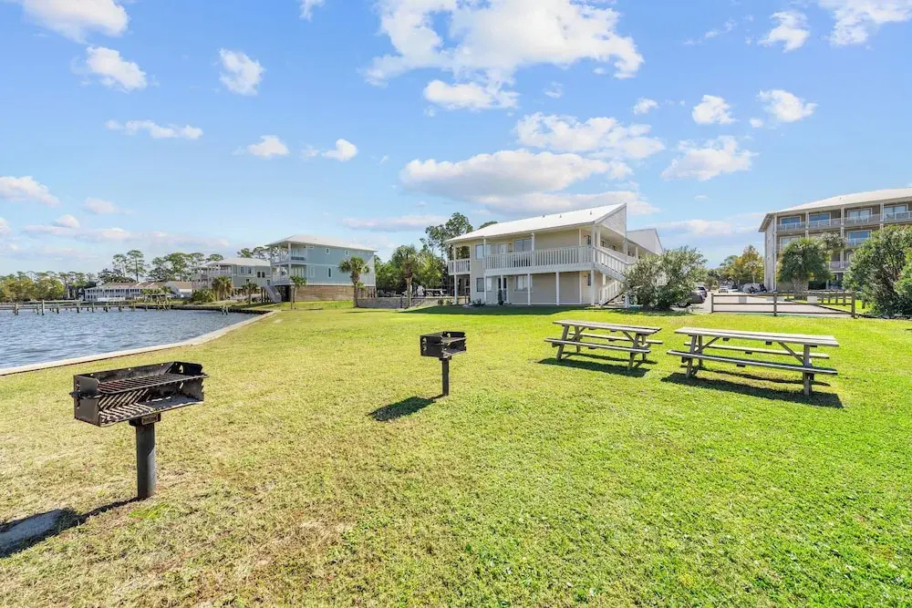 Wolf Bay Villas 209
