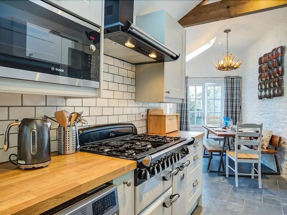Aelia Cottage, Cirencester