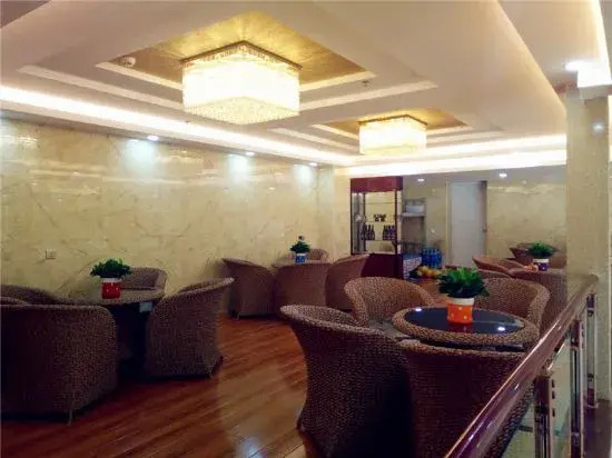 Starway Hotel (Wuwei Wanjia International Plaza)