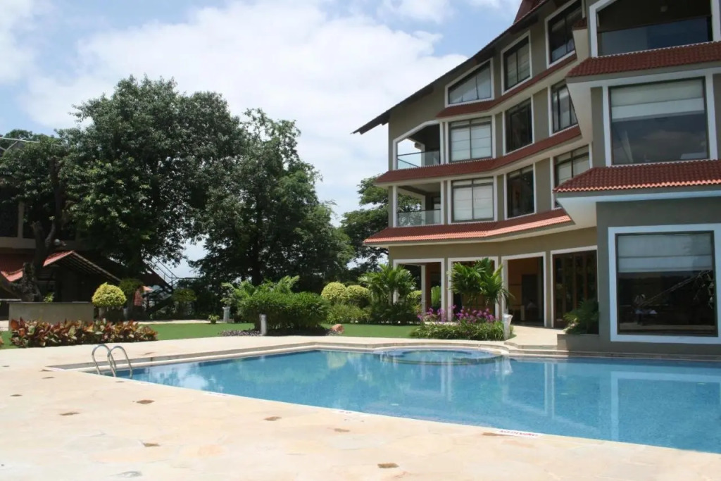 The Crown Goa