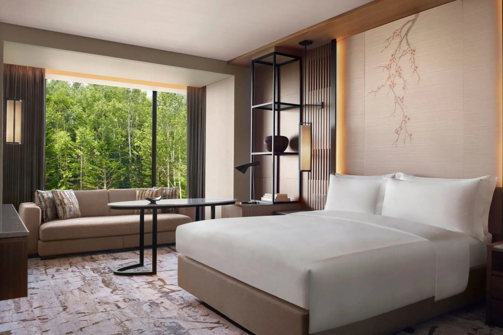 Higashiyama Niseko Village, a Ritz-Carlton Reserve