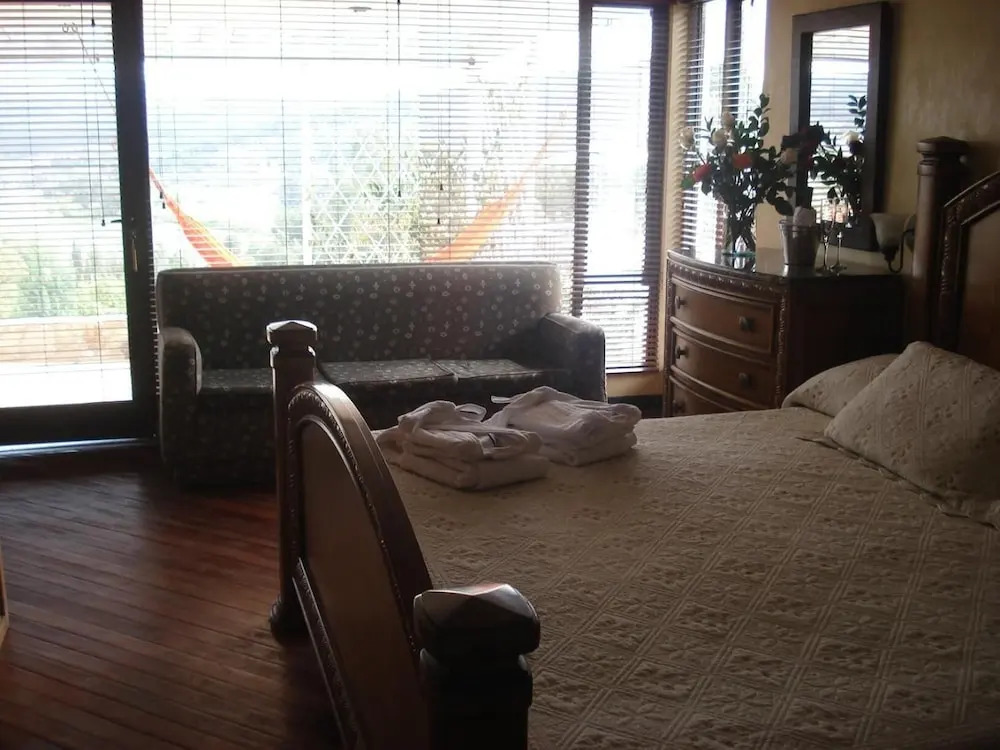 Miravalle Suites