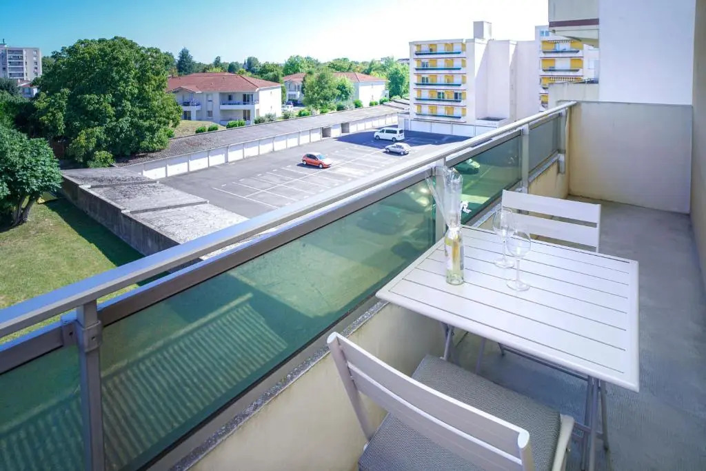 Appartement coup de coeur au calme avec parking