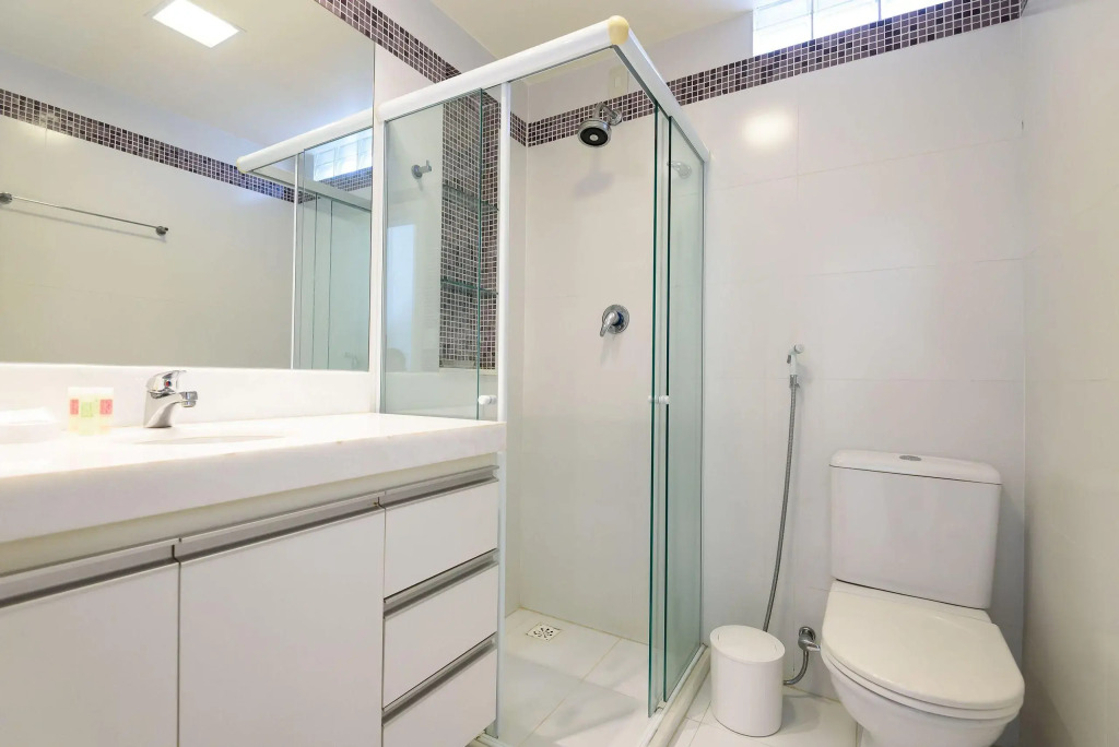 3 quartos a 200m da Praia de Ipanema | VP 220/801