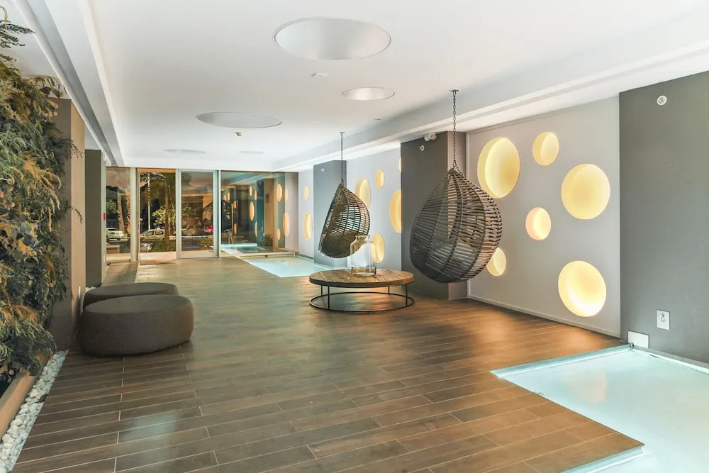 O Condominium Beachfront Residences, by Bocobay Aruba