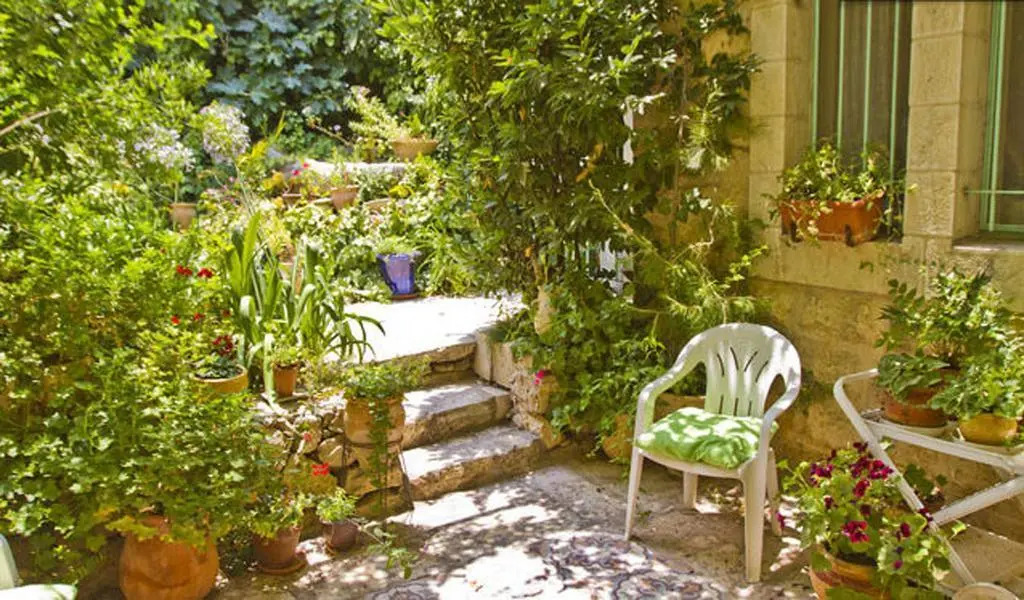 Hidden Garden B&B
