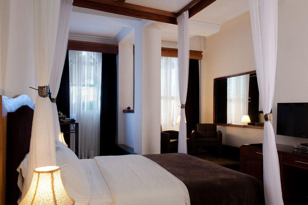 Mount Zion Hotel