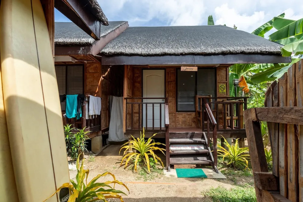 Zen Rooms Basic Junsims Siargao