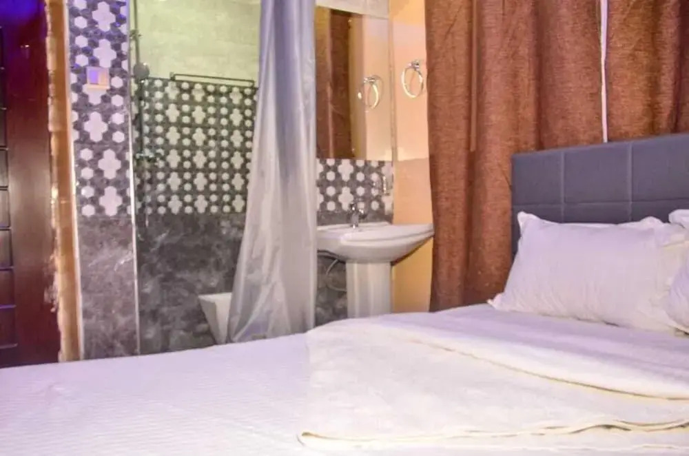 Kentania Hotel