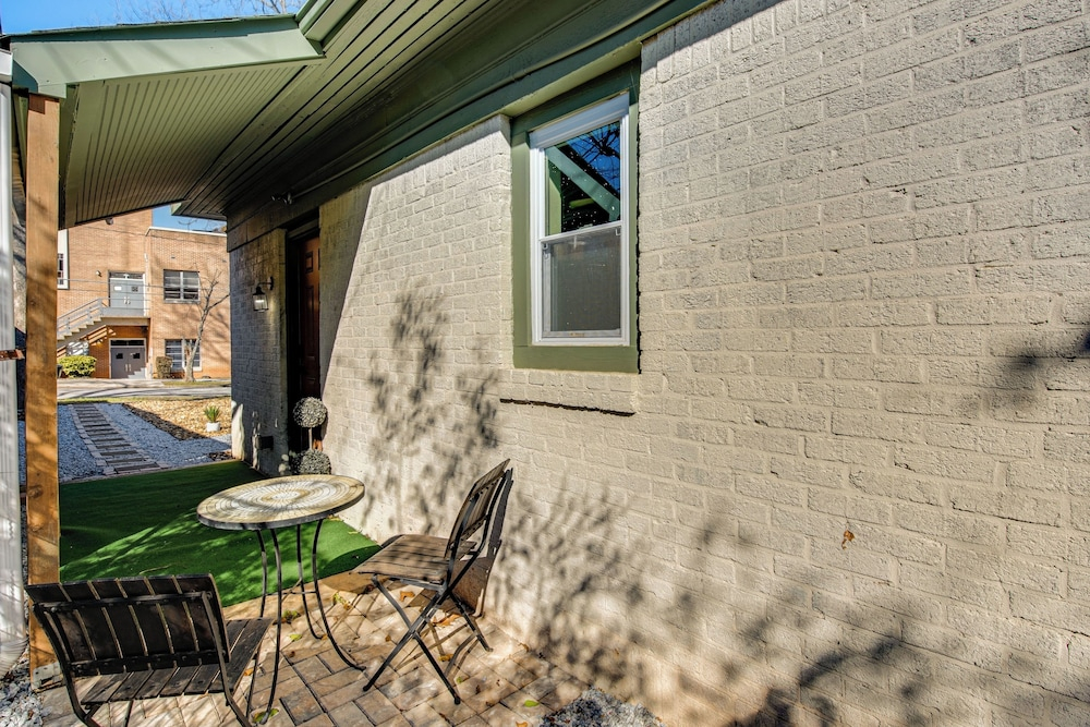 World Cup HQ Near Stadium, 1 Mi to Beltline Access