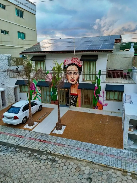 Up Hotel Boutique