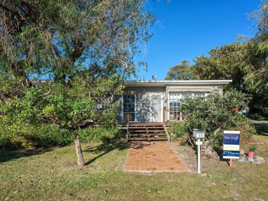 The Croft Cosy Beach House with Aircon and only 270m to the Beach