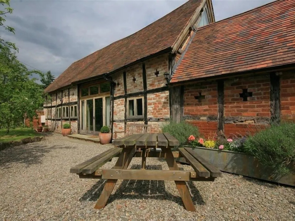 Whites Farm Barn