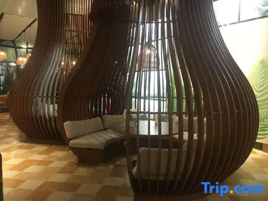 Tianxiaxi Seaview Hotel Apartment (Beihai Yintan)
