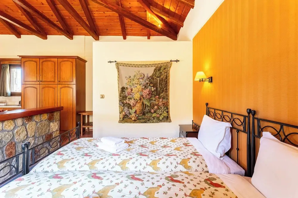 Pleiades Studios All Season Gems - Korinthos Stone Retreats