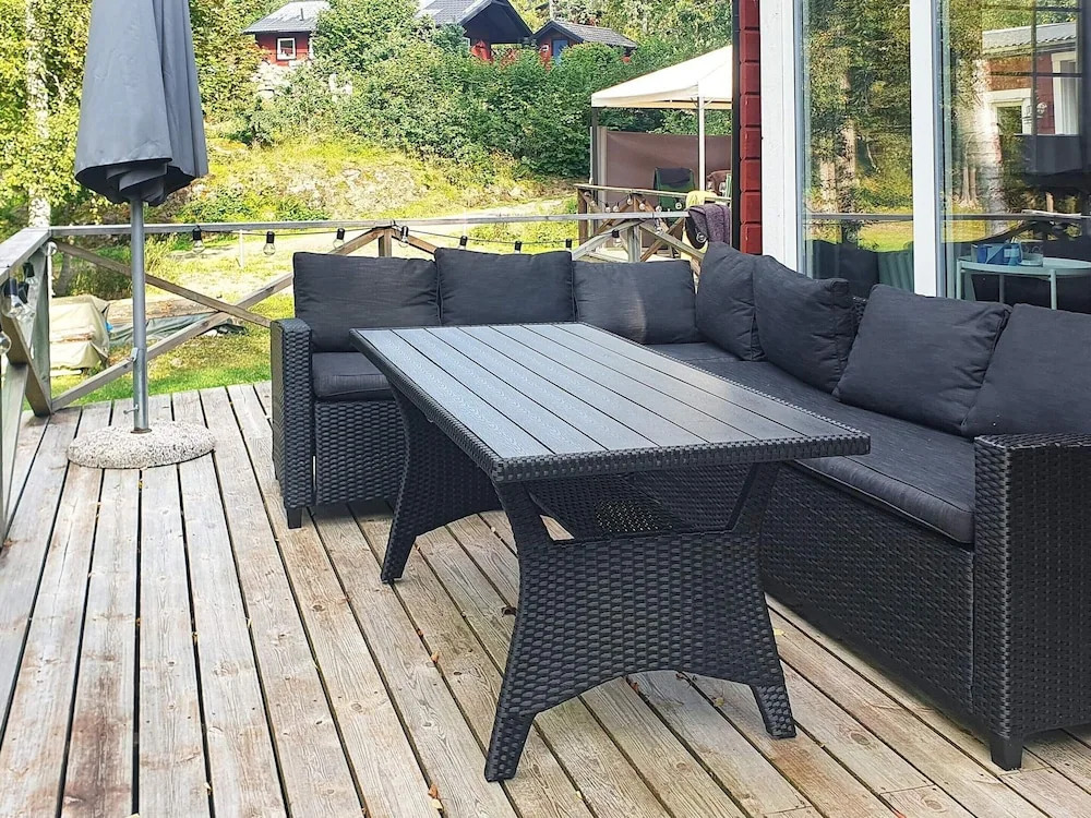 8 person holiday home in FAGERHULT-By Traum