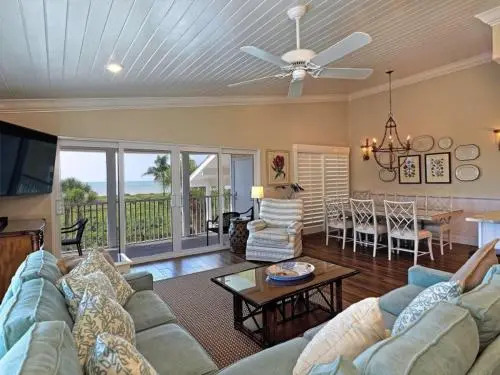 Surfside 12 C4 by RedAwning